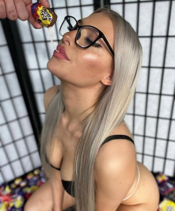 Анкета проститутки Алена - город Ельня, 24 года, №15277