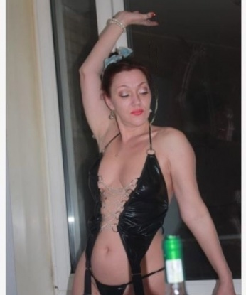 Анкета проститутки Эвелина - город Ельня, 44 года, №2003